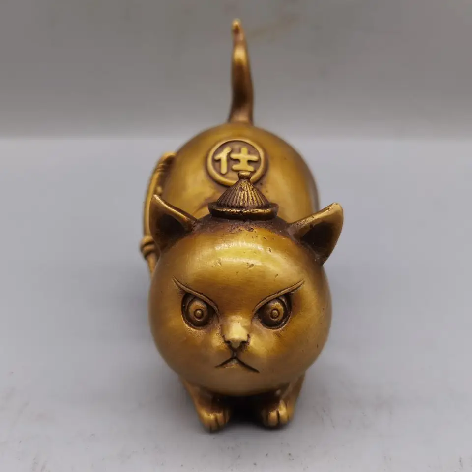 Brass cat, heavy in shape and upright in shape; the whole body is light, elegant in color and ancient
Brass cat, heavy in shape and upright in shape; the whole body is light, elegant in color and ancient