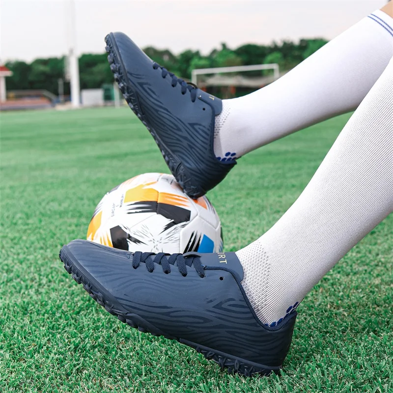 Youth Athletic Pu Leather Soccer Cleats Easy Clean Anti Abrasion Outsole Teen Boys Girls Soccer Competition Footwear
Youth Athletic Pu Leather Soccer Cleats Easy Clean Anti Abrasion Outsole Teen Boys Girls Soccer Competition Footwear