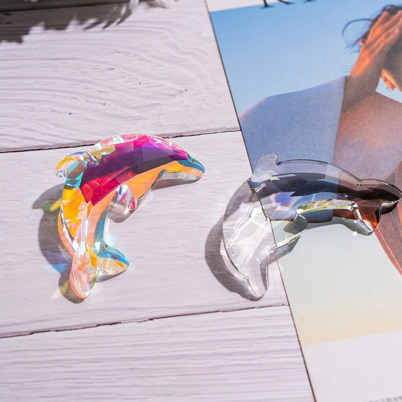 Ослепительный стеклянный дельфин-подвеска для автомобиля, хрустальный призматический солнечный ловец, изящный кулон в цвете Аврора, украшение в виде животного для зеркала заднего вида
Ослепительный стеклянный дельфин-подвеска для автомобиля, хрустальный призматический солнечный ловец, изящный кулон в цвете Аврора, украшение в виде животного для зеркала заднего вида