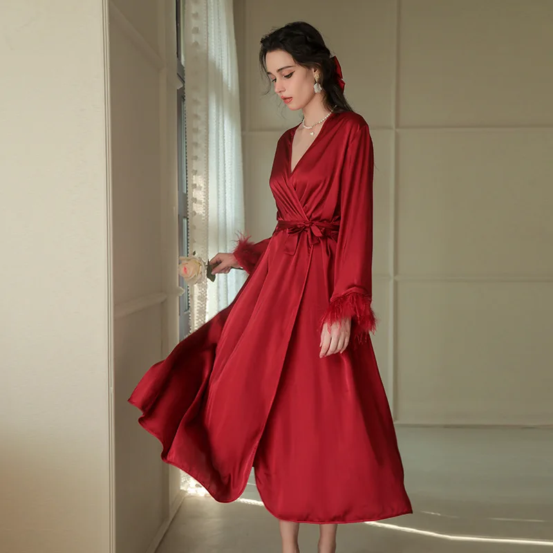 Long Feather Sleeve Bathrobe Sexy Ice Silk Kimono Wedding Bride Dress Women Loose Sleepwear Loungewear Casual Nightgown
Long Feather Sleeve Bathrobe Sexy Ice Silk Kimono Wedding Bride Dress Women Loose Sleepwear Loungewear Casual Nightgown