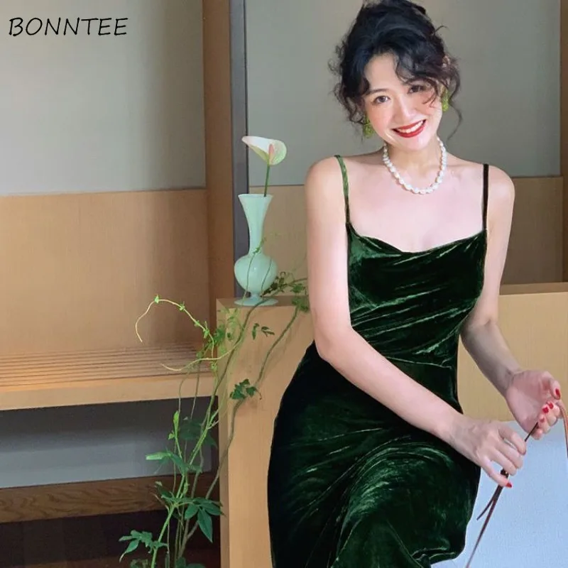 Sexy Dresses Women Mini Velvet Vintage Elegant French Style High Waist All-match Backless Party Summer Fashion Streetwear Soft
Sexy Dresses Women Mini Velvet Vintage Elegant French Style High Waist All-match Backless Party Summer Fashion Streetwear Soft