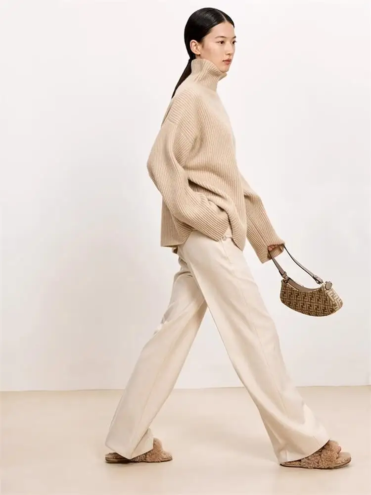 Women's High-Necked Cashmere Sweater Loose Padded Bottoming Pullover Autumn Winter Warm Lazy Wind Style 100% Pure Wool
Women's High-Necked Cashmere Sweater Loose Padded Bottoming Pullover Autumn Winter Warm Lazy Wind Style 100% Pure Wool