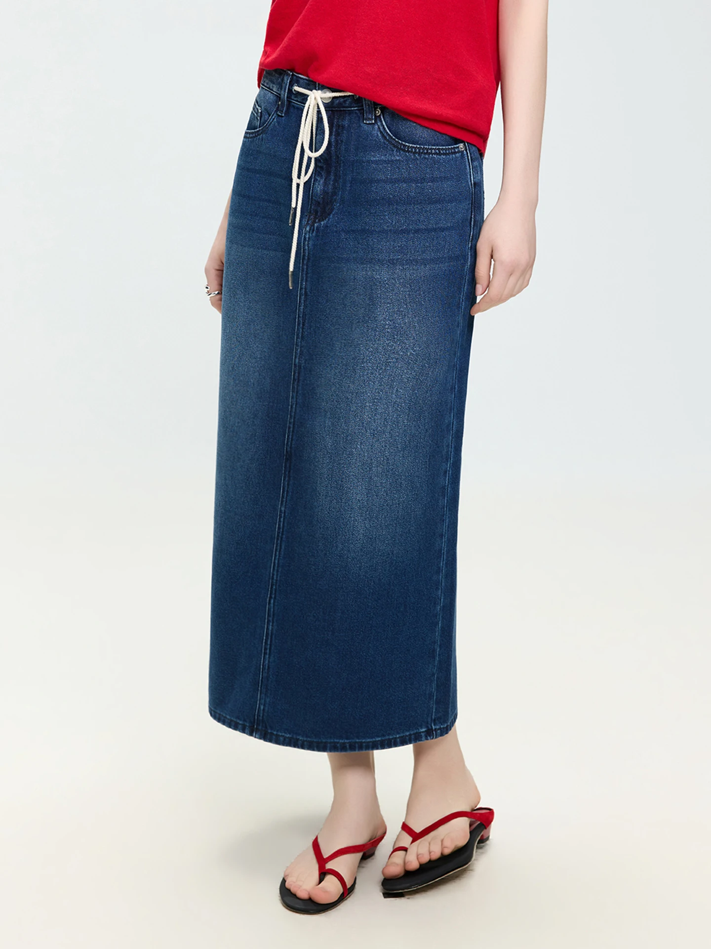 High Waist Drawstring Cotton Denim Skirt Slimming Fashionable Commute Friendly Ladies' Spring New Style Half-length Skirt
High Waist Drawstring Cotton Denim Skirt Slimming Fashionable Commute Friendly Ladies' Spring New Style Half-length Skirt