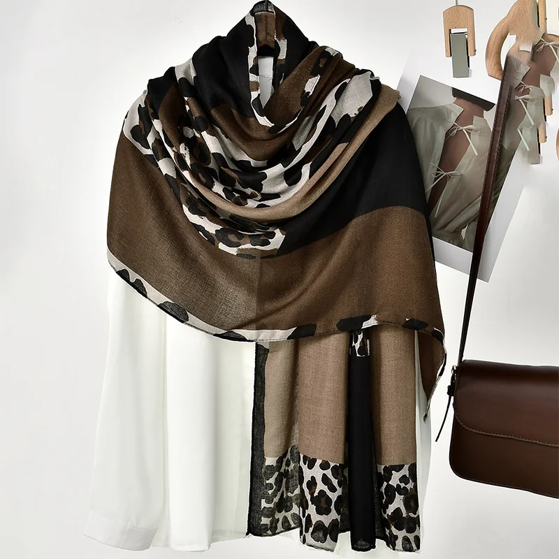 Leopard Print Scarf Cotton Viscose Shawl Muslim Women Hijab Headscarf Ramadan Prayer Headcover Fashionable Religious Accessory
Leopard Print Scarf Cotton Viscose Shawl Muslim Women Hijab Headscarf Ramadan Prayer Headcover Fashionable Religious Accessory