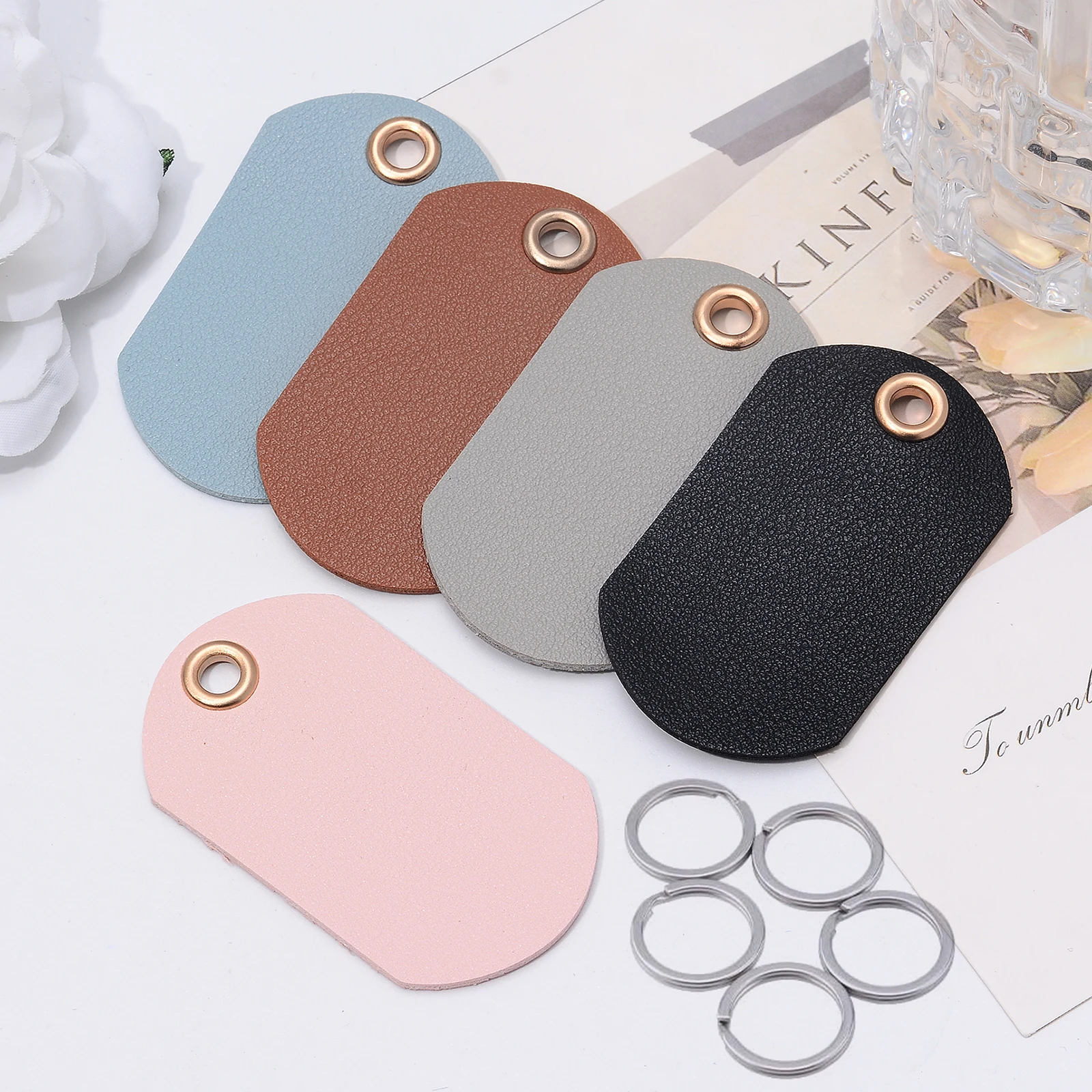 5Pcs Rectangle PU Leather Dog Cat ID Tag Fashion Blank Leather Charm Pendant Keychain Accessory with Stainless Steel Key Ring
5Pcs Rectangle PU Leather Dog Cat ID Tag Fashion Blank Leather Charm Pendant Keychain Accessory with Stainless Steel Key Ring