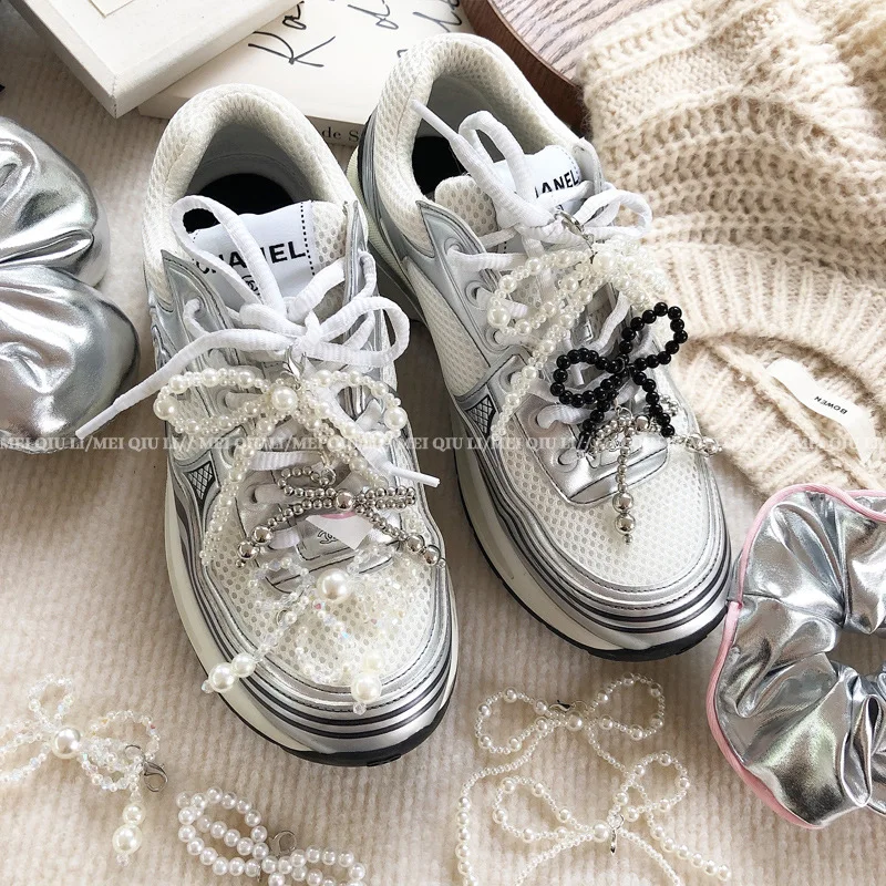 Korean Pearl Bowknot Shoe Buckle Bow Pendant Shoes Accessories Women Handmade Bow Bow Shoe Buckle Pendant Sweet Shoe Decoration
Korean Pearl Bowknot Shoe Buckle Bow Pendant Shoes Accessories Women Handmade Bow Bow Shoe Buckle Pendant Sweet Shoe Decoration