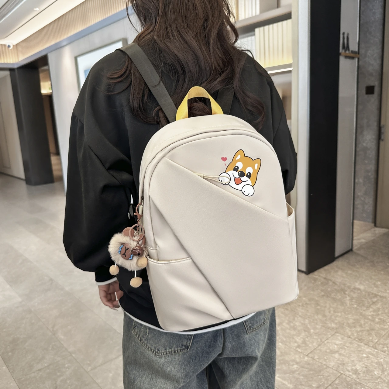 Fashion Versatile Women's Nylon Cloth Large Capacity Student Schoolbags Simple Leisure Travel Commuting Backpack
Fashion Versatile Women's Nylon Cloth Large Capacity Student Schoolbags Simple Leisure Travel Commuting Backpack