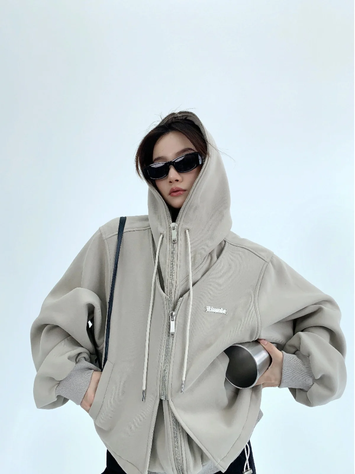 Oisis Casual Sle ort Open Cardigan Jaet Women's Loose Design Heavyweight Hooded Outerwear Trendy Autumn Faion
Oisis Casual Sle ort Open Cardigan Jaet Women's Loose Design Heavyweight Hooded Outerwear Trendy Autumn Faion