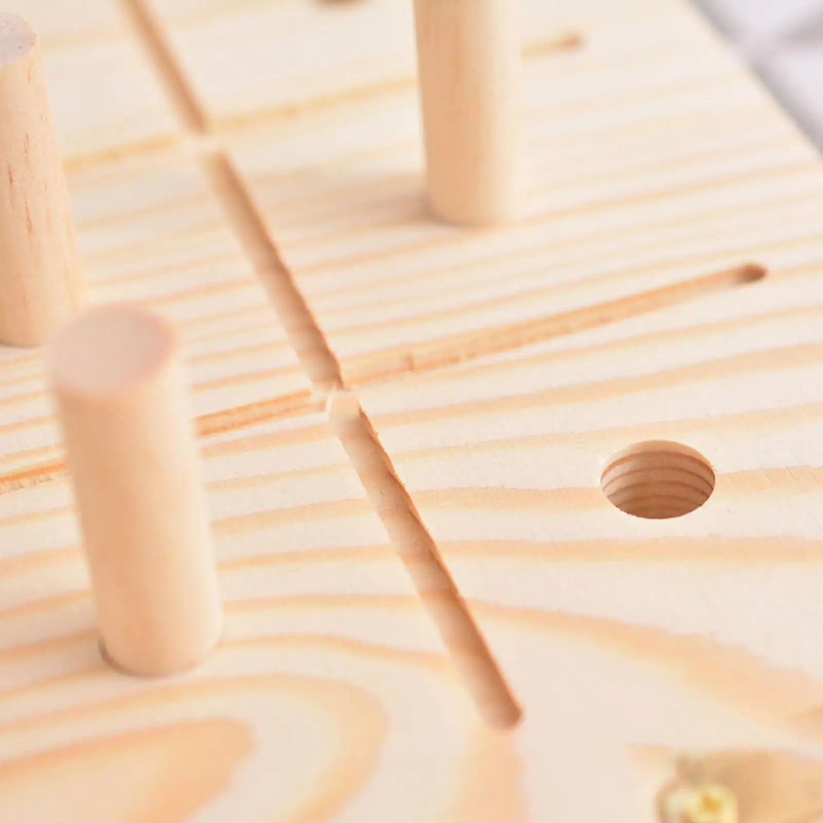 9 Hole Wooden Pegboard Sensory Board Portable Increase Reactionary Speed Versatile Tool Flip Peg Board for Fine Motor Skills
9 Hole Wooden Pegboard Sensory Board Portable Increase Reactionary Speed Versatile Tool Flip Peg Board for Fine Motor Skills