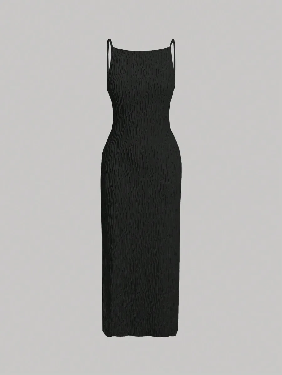 Women's Black Solid Spaghetti Strap Midi Dress with Wavy Texture
Women's Black Solid Spaghetti Strap Midi Dress with Wavy Texture