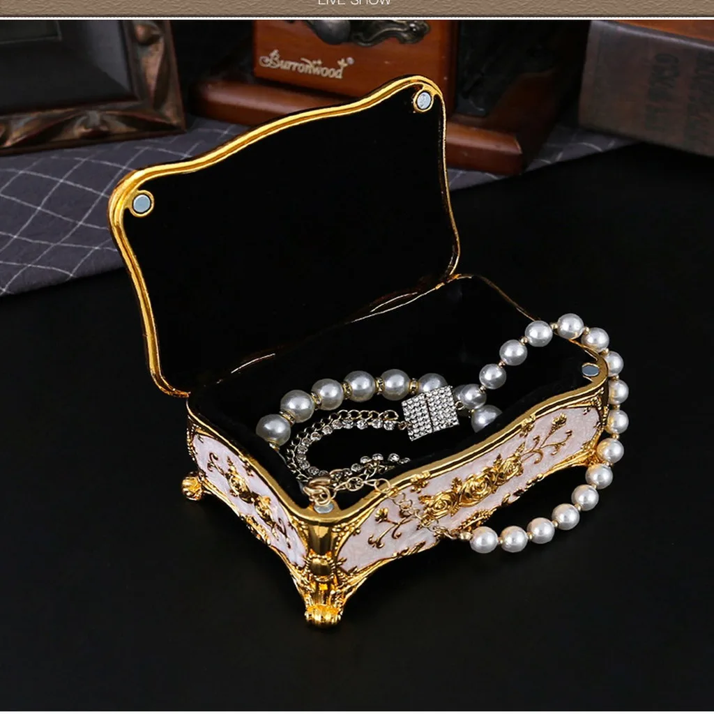 Jewelry Storage Box Electroplated Vintage Trinket Organizer Rose Trinket Box European Jewelry Organizer With Mirror For Travel
Jewelry Storage Box Electroplated Vintage Trinket Organizer Rose Trinket Box European Jewelry Organizer With Mirror For Travel