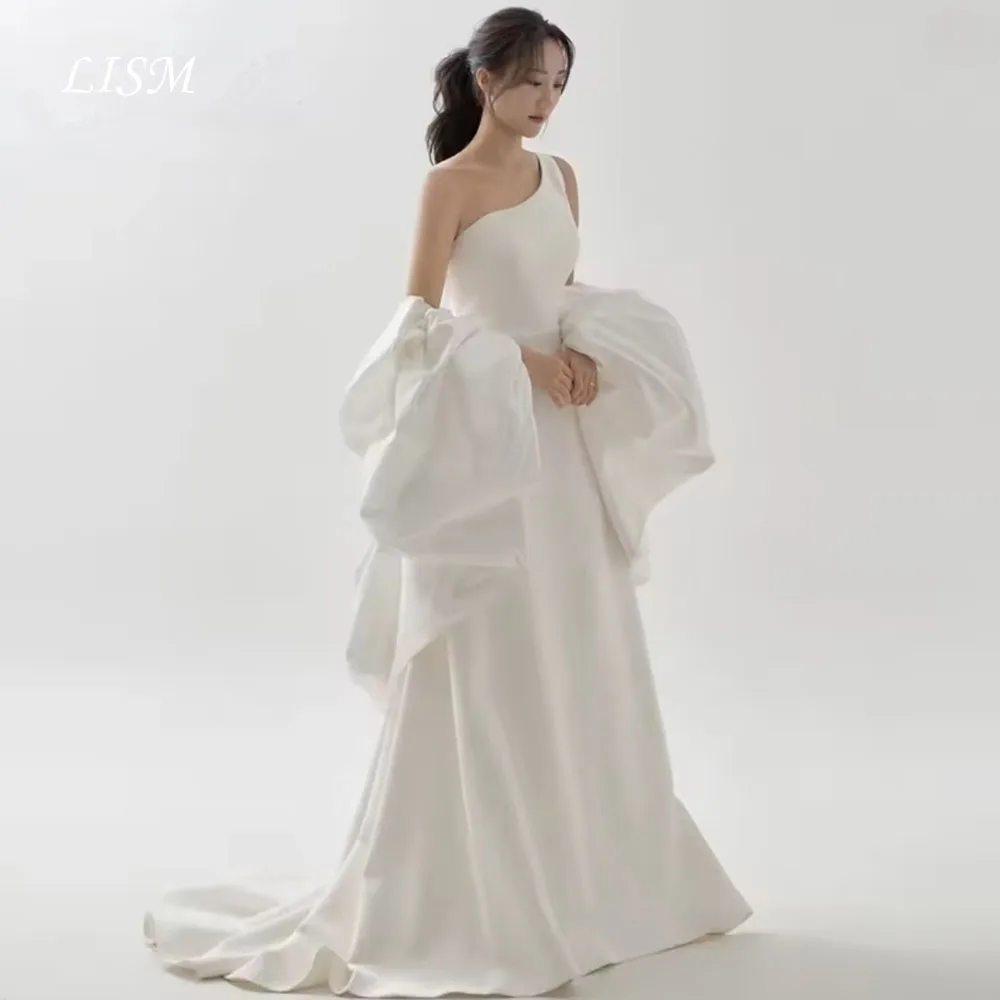 LISM One Shoulder Elegant Korean Wedding Dresses Customized A Line Self-Wedding Gown Photo Shoot Bridal Reception Dresses
LISM One Shoulder Elegant Korean Wedding Dresses Customized A Line Self-Wedding Gown Photo Shoot Bridal Reception Dresses