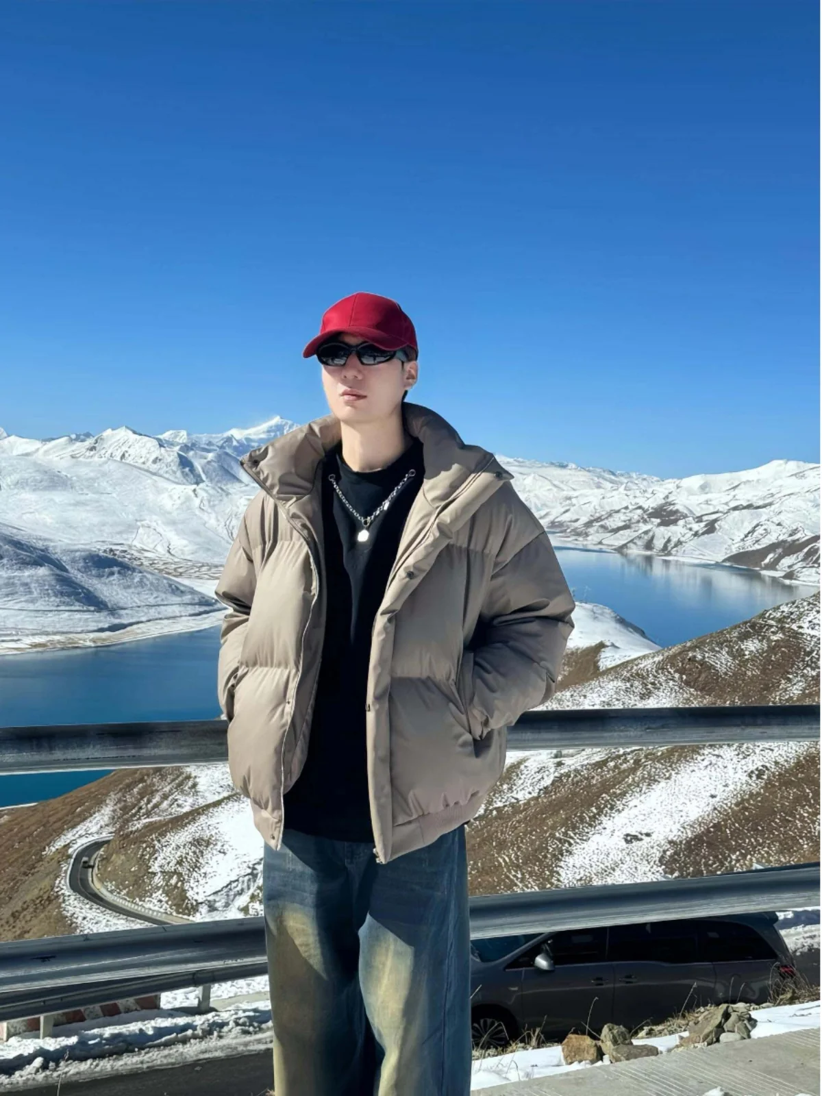 Американский утепленный пуховик Cleanfit для мужчин, зимний, с воротником-стойкой, из хлопка, для защиты от холода в снежных горах и северо-восточных регионах
Американский утепленный пуховик Cleanfit для мужчин, зимний, с воротником-стойкой, из хлопка, для защиты от холода в снежных горах и северо-восточных регионах