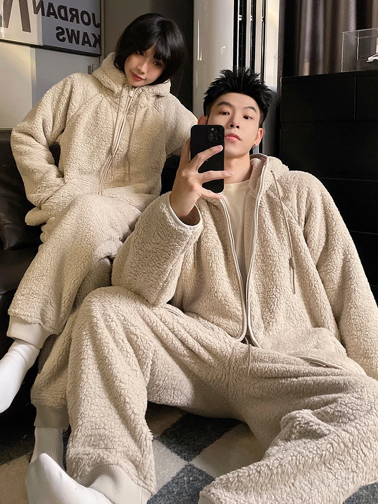 DAIMELU autumn sleepwear coral fleece couple pajamas women's simple high-end men's solid color flannel thickened loungewear set
DAIMELU autumn sleepwear coral fleece couple pajamas women's simple high-end men's solid color flannel thickened loungewear set
