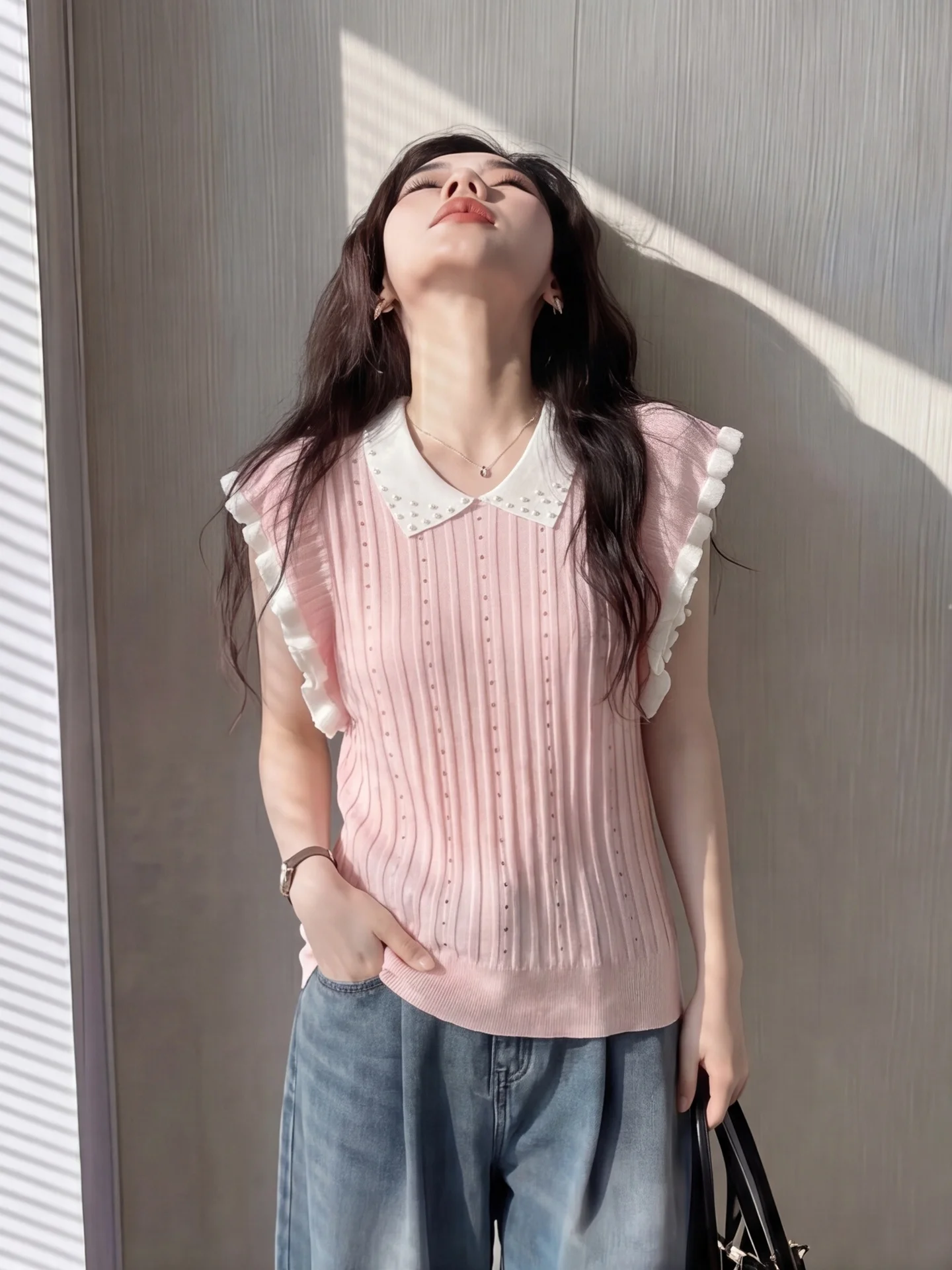 Pink Beaded Wooden Small Flying Sleeve Knitted Sweater Women's Summer New Fashion Slimming Doll Collar Top
Pink Beaded Wooden Small Flying Sleeve Knitted Sweater Women's Summer New Fashion Slimming Doll Collar Top