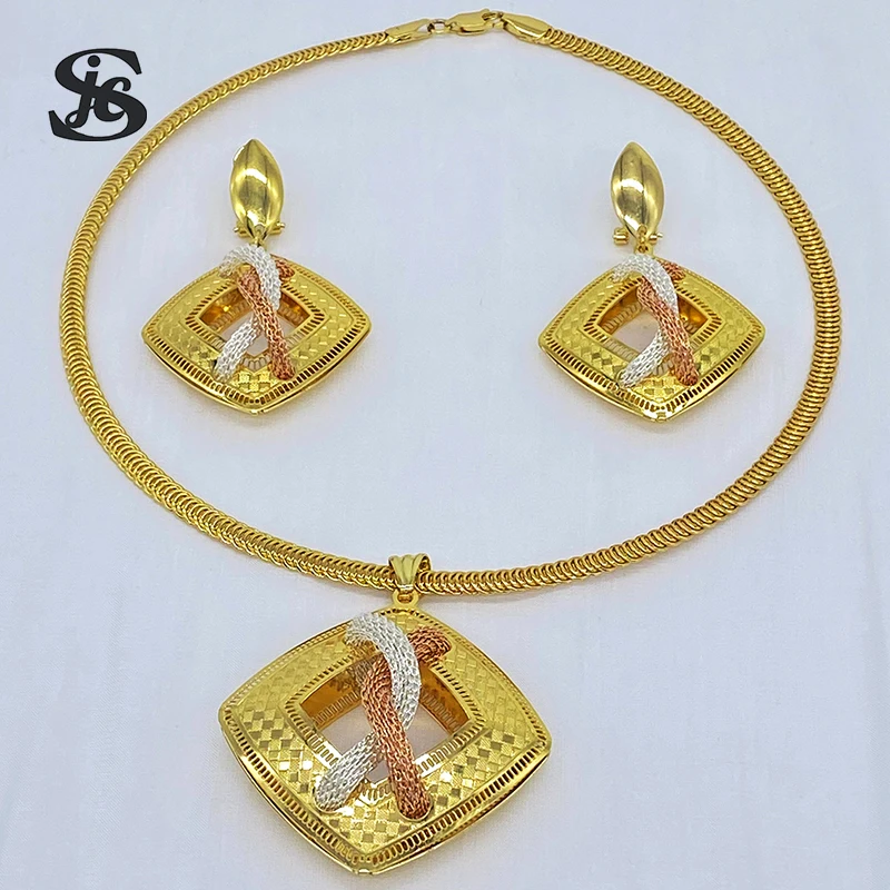 Italy New Fashion Jewelry Multicolor Square Shaped Set Women Earrings Necklace For Wedding Party Anniversary Gift
Italy New Fashion Jewelry Multicolor Square Shaped Set Women Earrings Necklace For Wedding Party Anniversary Gift