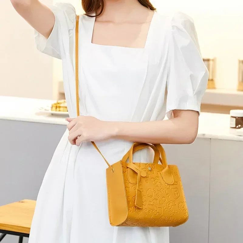 New Women's Fashion Handbags Retro Solid Color PU Leather Crossbody Shoulder Bag Cute Pattern Casual Women Handbags
New Women's Fashion Handbags Retro Solid Color PU Leather Crossbody Shoulder Bag Cute Pattern Casual Women Handbags