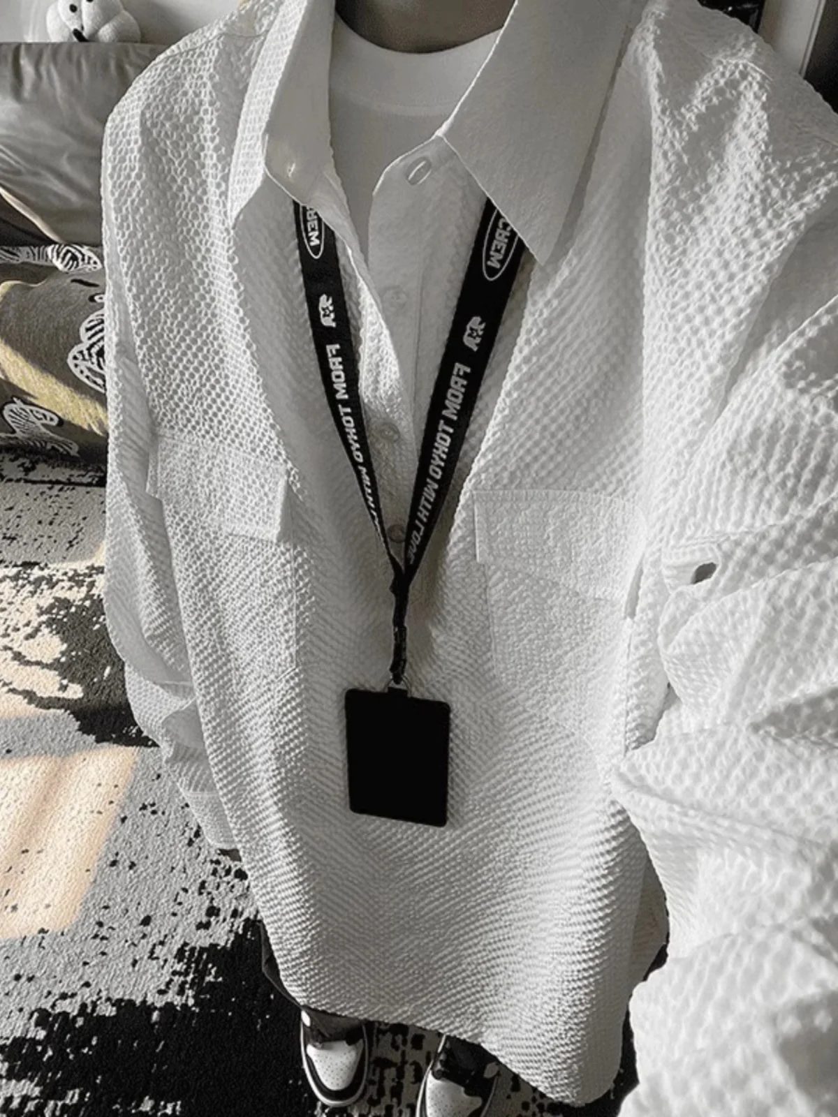 White Bubble irt Men's Workwear irt Spring Autumn f Open Cardigan Long Sve irt Youthful Sle Loose Fit Breathable
White Bubble irt Men's Workwear irt Spring Autumn f Open Cardigan Long Sve irt Youthful Sle Loose Fit Breathable