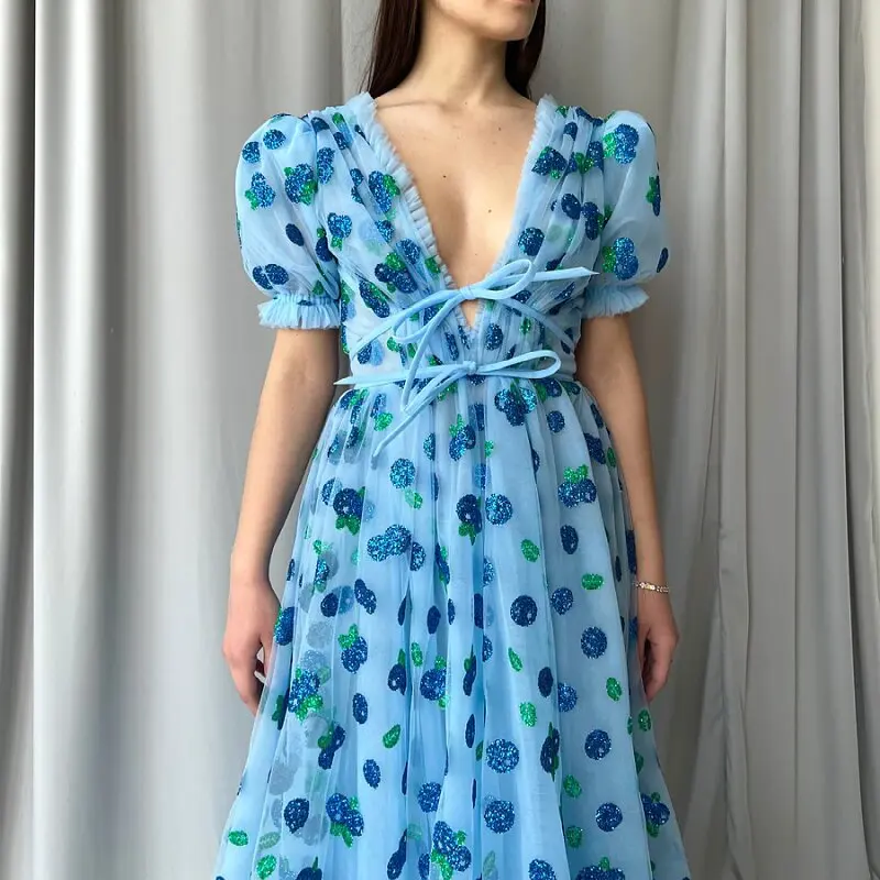 Blueberries Sequined Embroidery Mesh Dress Women V Neck Ruffles Tie Bow Lace Dresses Female A Line Large Hem Long Maxi Vestidos
Blueberries Sequined Embroidery Mesh Dress Women V Neck Ruffles Tie Bow Lace Dresses Female A Line Large Hem Long Maxi Vestidos