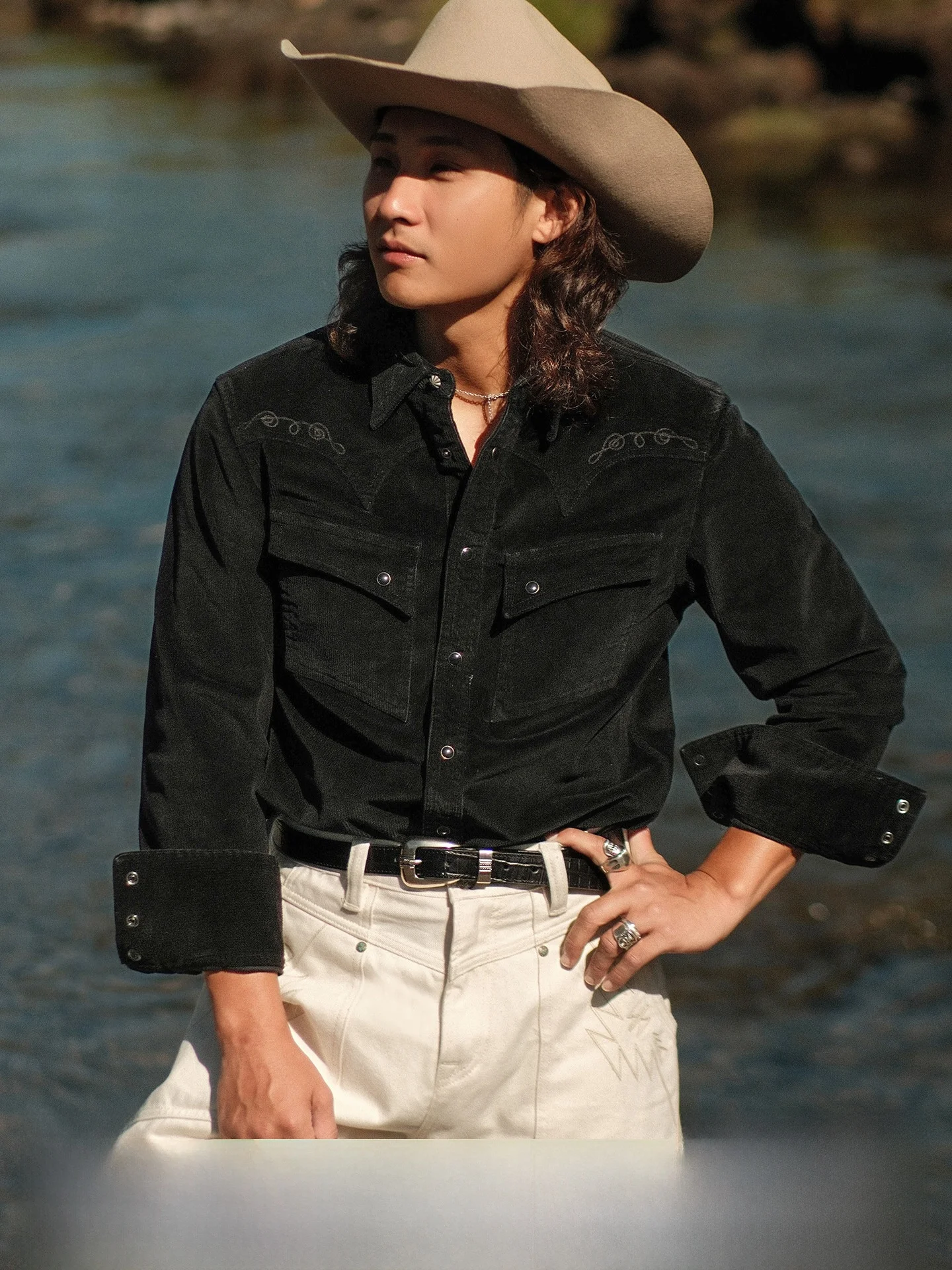 Waed Corduroy Western irt Embroidered Basic Sle Narrow Width Cotton Polyester Blend Long Sve Vintage Retro Design
Waed Corduroy Western irt Embroidered Basic Sle Narrow Width Cotton Polyester Blend Long Sve Vintage Retro Design