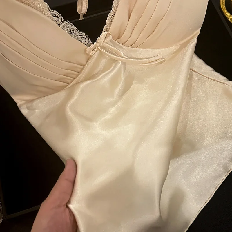 Sexy Gold Pajamas Suit Mini Shorts 2Pcs 2025 Summer New Underwear Satin Sleepwear Pjs Lace Trim Homewear Lady Lingerie Nightwear
Sexy Gold Pajamas Suit Mini Shorts 2Pcs 2025 Summer New Underwear Satin Sleepwear Pjs Lace Trim Homewear Lady Lingerie Nightwear