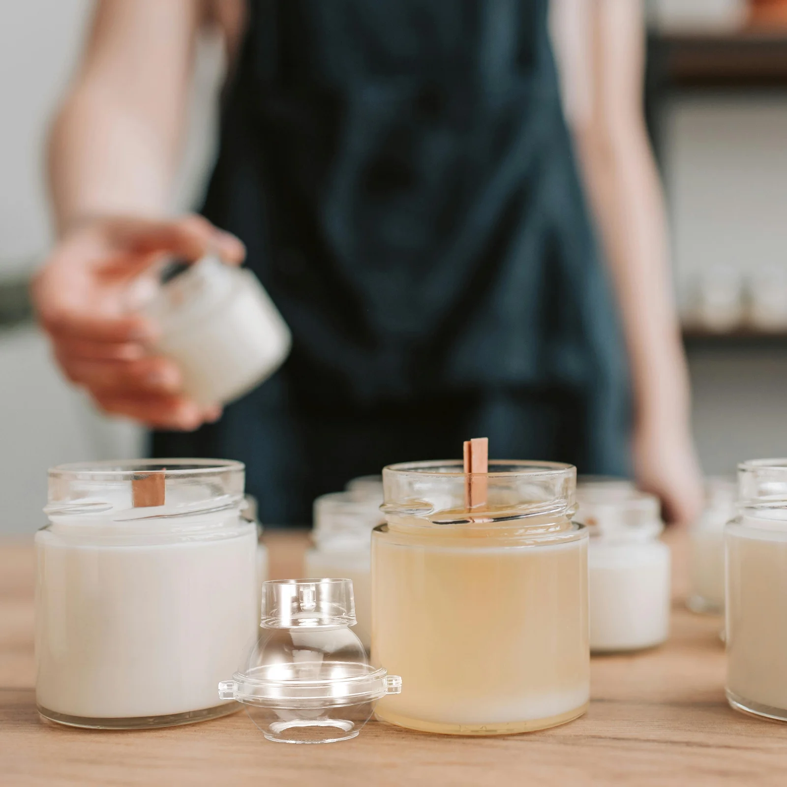 Round Ball Shaped Mold Clear Plastic DIY Sphere Making Mould for Aromatherapy Home Decor Crafts Aromatherapy Mold
Round Ball Shaped Mold Clear Plastic DIY Sphere Making Mould for Aromatherapy Home Decor Crafts Aromatherapy Mold