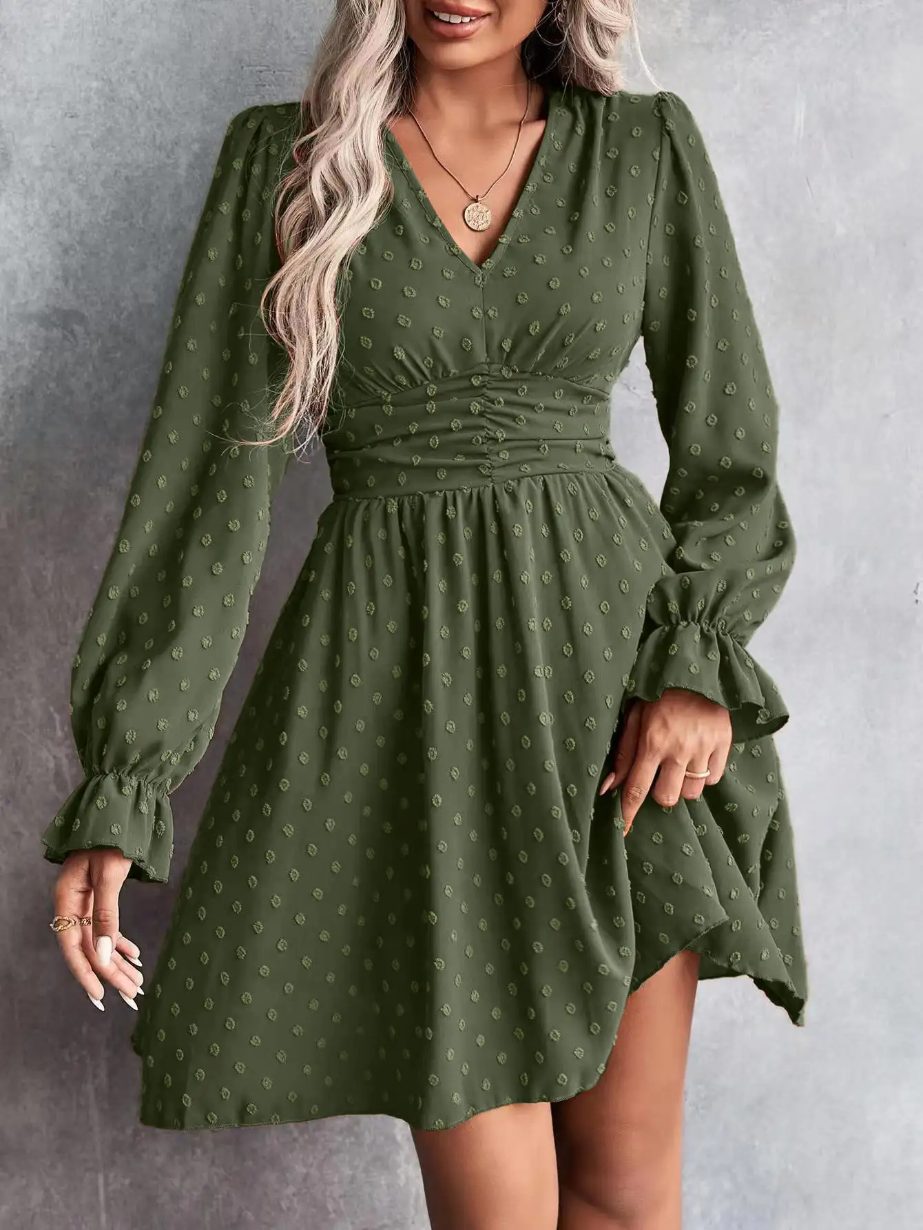 Green Polka Dot V-Neck A-Line Dress With Ruffle Sleeves Casual Mini Dress
Green Polka Dot V-Neck A-Line Dress With Ruffle Sleeves Casual Mini Dress