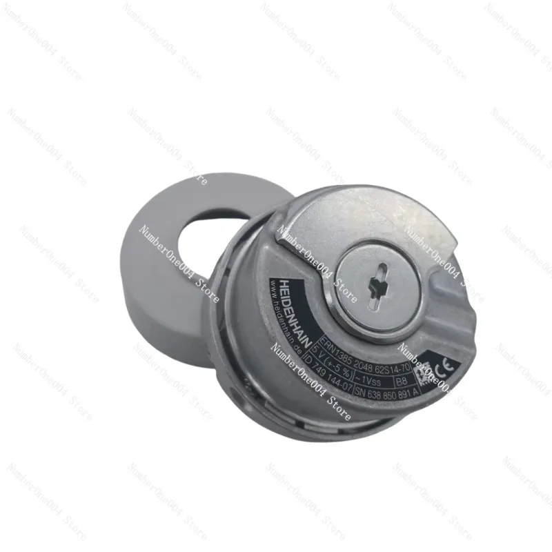 Genuine Rotary Encoder Elevator Synchronization Mainframe ERN1385 2048 62S14-70 Used in Elevator Servo Drive Control
Genuine Rotary Encoder Elevator Synchronization Mainframe ERN1385 2048 62S14-70 Used in Elevator Servo Drive Control