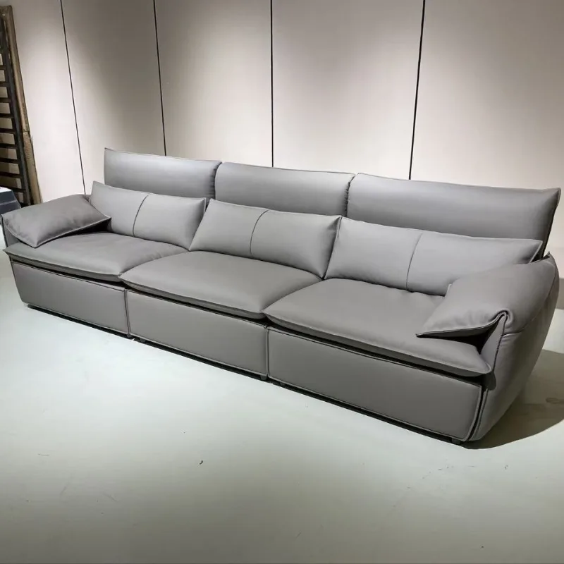 Minimalist modern light luxury vertical row first-floor leather sofa, minimalist sofa for living room
Minimalist modern light luxury vertical row first-floor leather sofa, minimalist sofa for living room