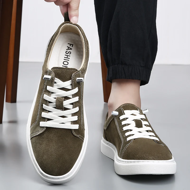 2025 White Soled Men's Shoes Spring New Casual Shoes Men's Board Shoe Thick Soled Leather Shoe Genuine Leather Botas Para Hombre
2025 White Soled Men's Shoes Spring New Casual Shoes Men's Board Shoe Thick Soled Leather Shoe Genuine Leather Botas Para Hombre