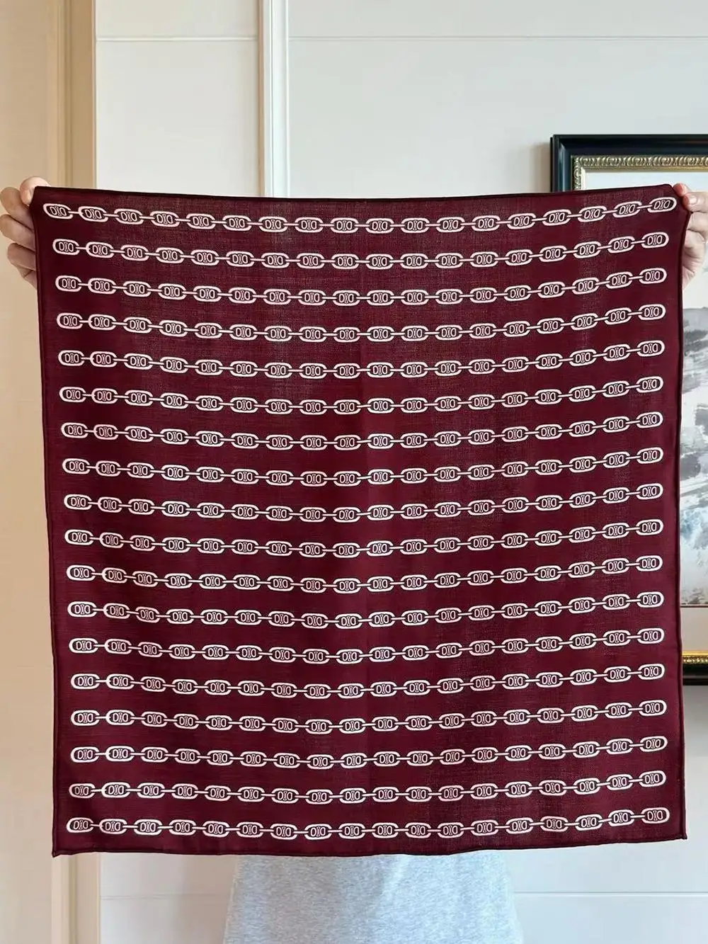 Красный маленький шарф 65 см, женские квадратные роскошные дизайнерские банданы, повязки, ручные скрученные шали, теплые мягкие шарфы, подарок для мамы и любовника
Красный маленький шарф 65 см, женские квадратные роскошные дизайнерские банданы, повязки, ручные скрученные шали, теплые мягкие шарфы, подарок для мамы и любовника