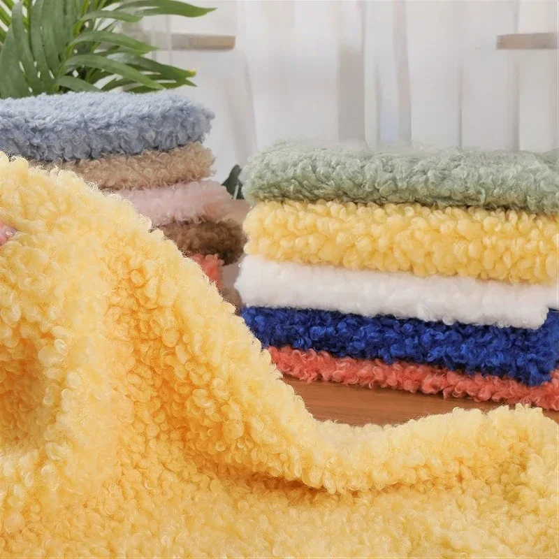 Имитация овечьей петли, плюшевая ткань, украшение для дома, игрушки ручной работы, одежда, оптовая продажа, ткань на метр для швейных материалов
Имитация овечьей петли, плюшевая ткань, украшение для дома, игрушки ручной работы, одежда, оптовая продажа, ткань на метр для швейных материалов