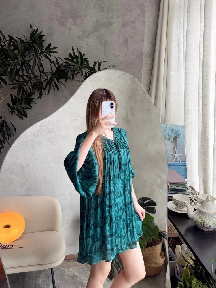 Susan Fashion Classic Loose Long Sleeve Short Dress Walnut Flower Pattern Spring Summer Green Casual Shirt Style Women Dress
Susan Fashion Classic Loose Long Sleeve Short Dress Walnut Flower Pattern Spring Summer Green Casual Shirt Style Women Dress