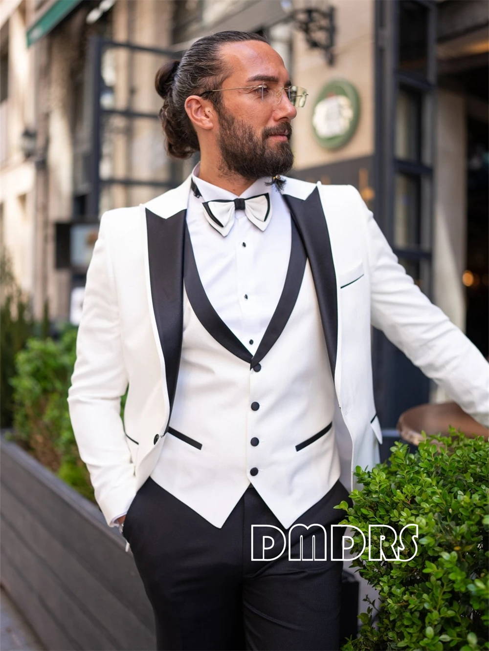 Groom Wedding Suits from XXS-7XL, Plus Size 3 Pieces Black White Suit, Dinner Formal Occasion Tuxedo Jacket Blazer Vest Pants
Groom Wedding Suits from XXS-7XL, Plus Size 3 Pieces Black White Suit, Dinner Formal Occasion Tuxedo Jacket Blazer Vest Pants