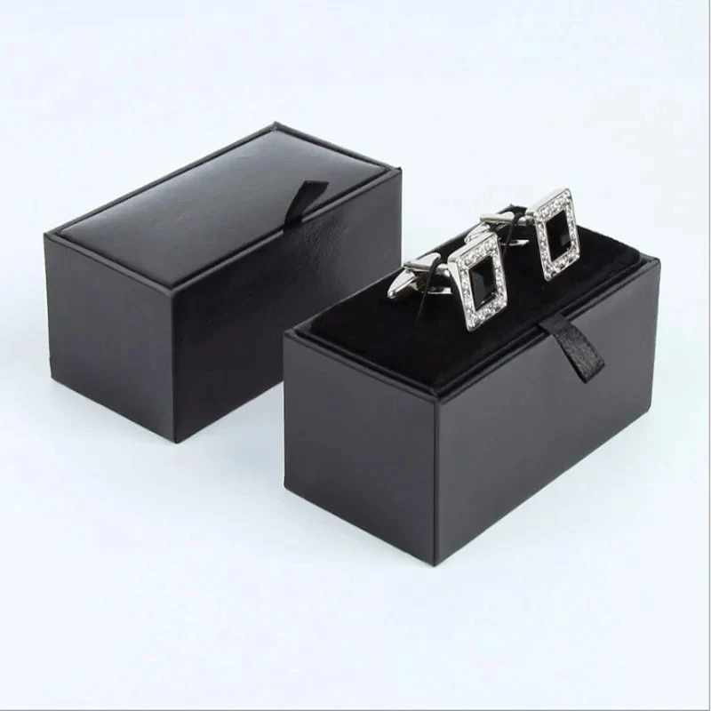 Black PU Leather Geschenk Box for Manschettenknopfe Cufflinks Storage Box Jewellery Cuff Links Gift Organizer Packaging Box Case
Black PU Leather Geschenk Box for Manschettenknopfe Cufflinks Storage Box Jewellery Cuff Links Gift Organizer Packaging Box Case