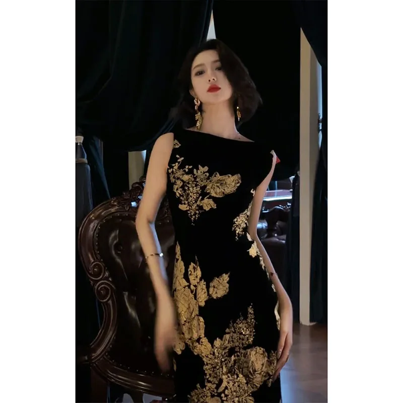 Новая женская юбка А-силуэта Ele Bla с цветочным принтом, на бретельках, с завышенной талией, летняя, класса люкс, уникальная, красивая
Новая женская юбка А-силуэта Ele Bla с цветочным принтом, на бретельках, с завышенной талией, летняя, класса люкс, уникальная, красивая