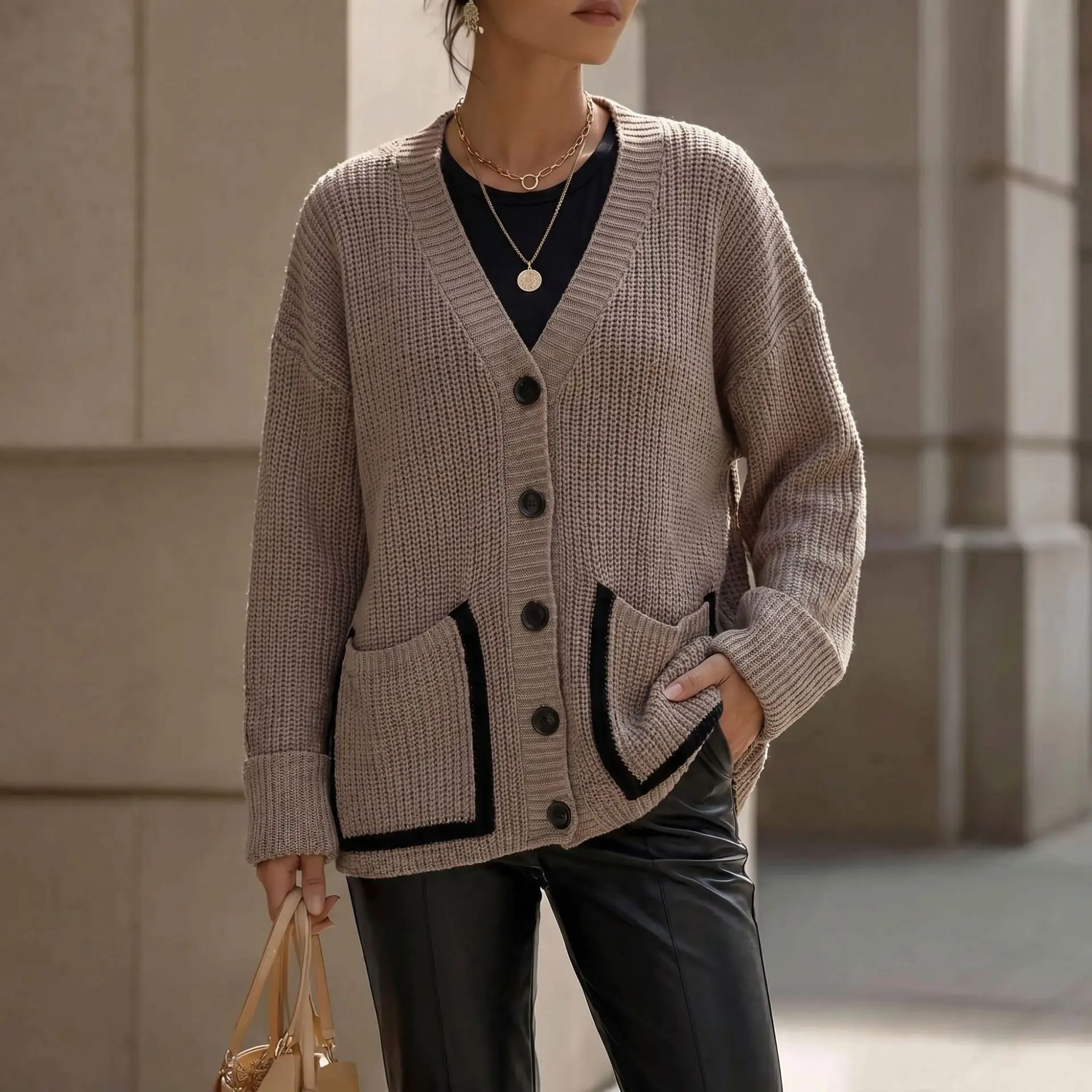 Solid Vintage V-Neck Knitted Cardigans Spring Autumn New Long Sleeve Button Sweater Coats Women's Oversized Sweaters Cardigan
Solid Vintage V-Neck Knitted Cardigans Spring Autumn New Long Sleeve Button Sweater Coats Women's Oversized Sweaters Cardigan