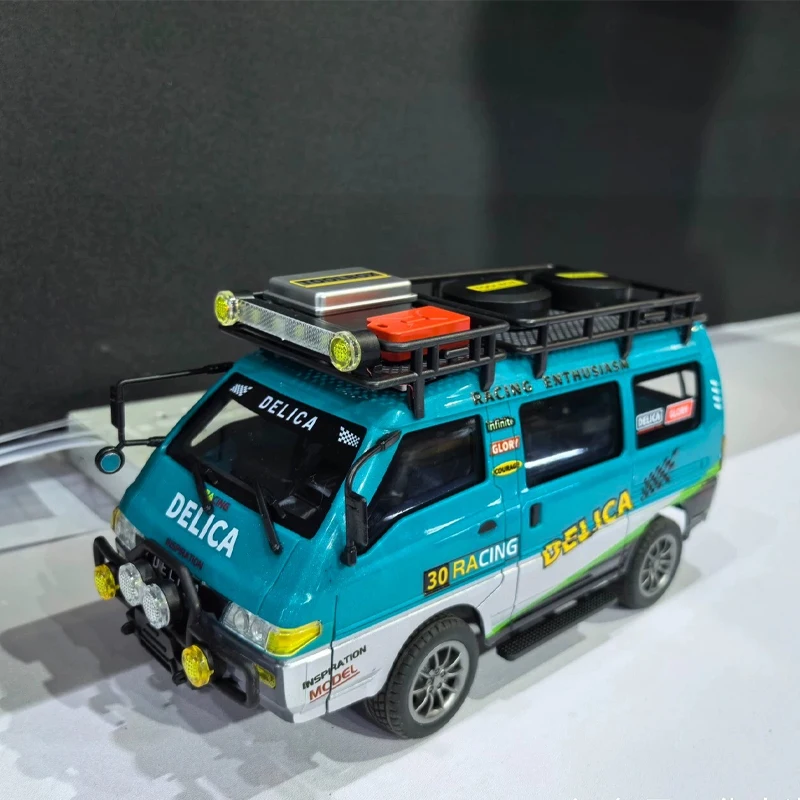 JXC Радиоуправляемый автомобиль 1/24, полномасштабный Delica Van Drift, игрушечный автомобиль с дистанционным управлением, 50-минутный внедорожный игрушечный автомобиль, модель игрушки для мальчиков
JXC Радиоуправляемый автомобиль 1/24, полномасштабный Delica Van Drift, игрушечный автомобиль с дистанционным управлением, 50-минутный внедорожный игрушечный автомобиль, модель игрушки для мальчиков