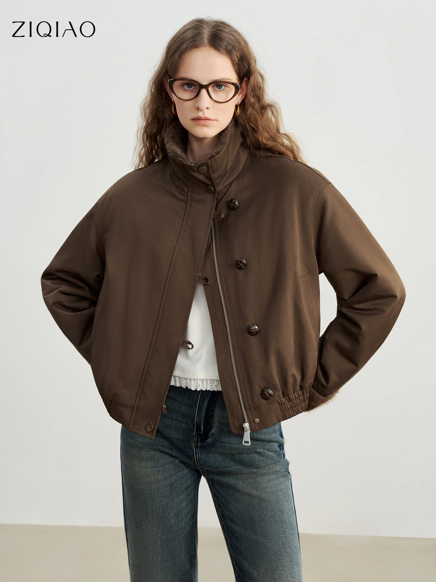 ZIQIAO 2025 осень/зима, Новое поступление, винтажная куртка с воротником-стойкой из искусственной норки для миниатюрного утепленного короткого пальто в стиле Барнес, теплое
ZIQIAO 2025 осень/зима, Новое поступление, винтажная куртка с воротником-стойкой из искусственной норки для миниатюрного утепленного короткого пальто в стиле Барнес, теплое