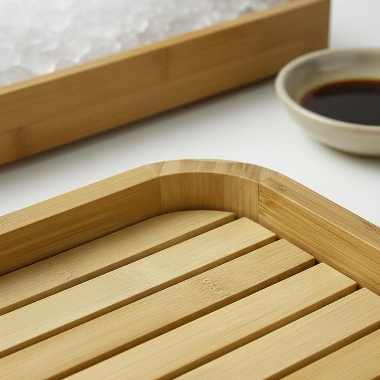 Sashimi Ice Platter Creative Design Bamboo Sushi Tray Japanese Design Serving Box for Restaurants, Parties
Sashimi Ice Platter Creative Design Bamboo Sushi Tray Japanese Design Serving Box for Restaurants, Parties