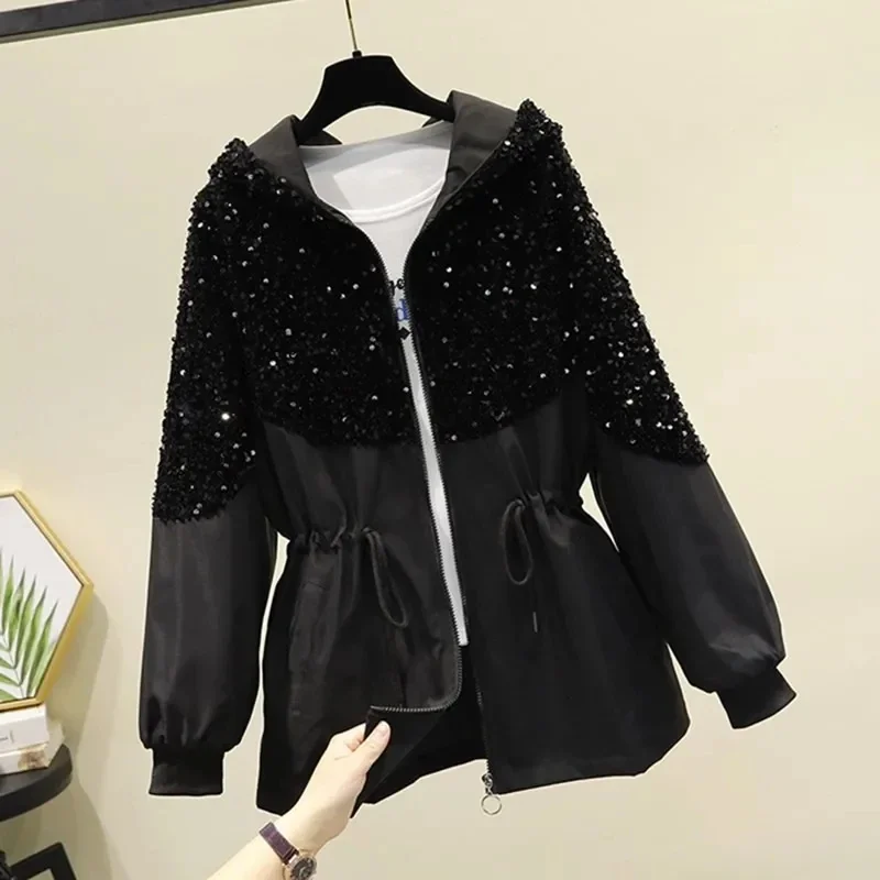 Women'S Coat Spring Autumn 2025 New Sequins Stitching Waist Drawstring Hooded Windbreaker Femmale Hooded Trench Jacket
Women'S Coat Spring Autumn 2025 New Sequins Stitching Waist Drawstring Hooded Windbreaker Femmale Hooded Trench Jacket