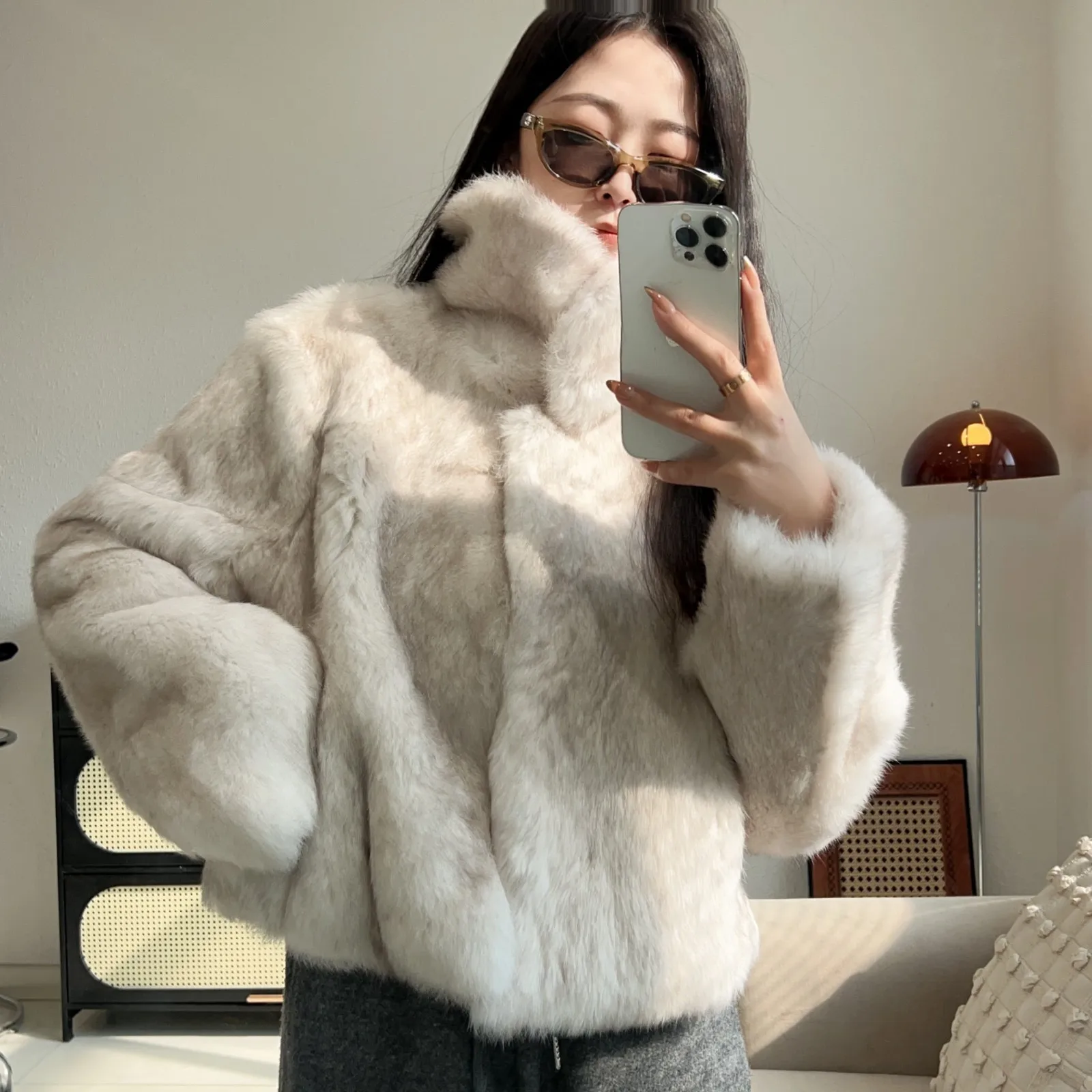 Real Rabbit Fur Jacket Women Short Collar Fur Coats Warm Thick Genuine Women's Winter Jackets Luxury Casual Loose OuterwearReal
Real Rabbit Fur Jacket Women Short Collar Fur Coats Warm Thick Genuine Women's Winter Jackets Luxury Casual Loose OuterwearReal
