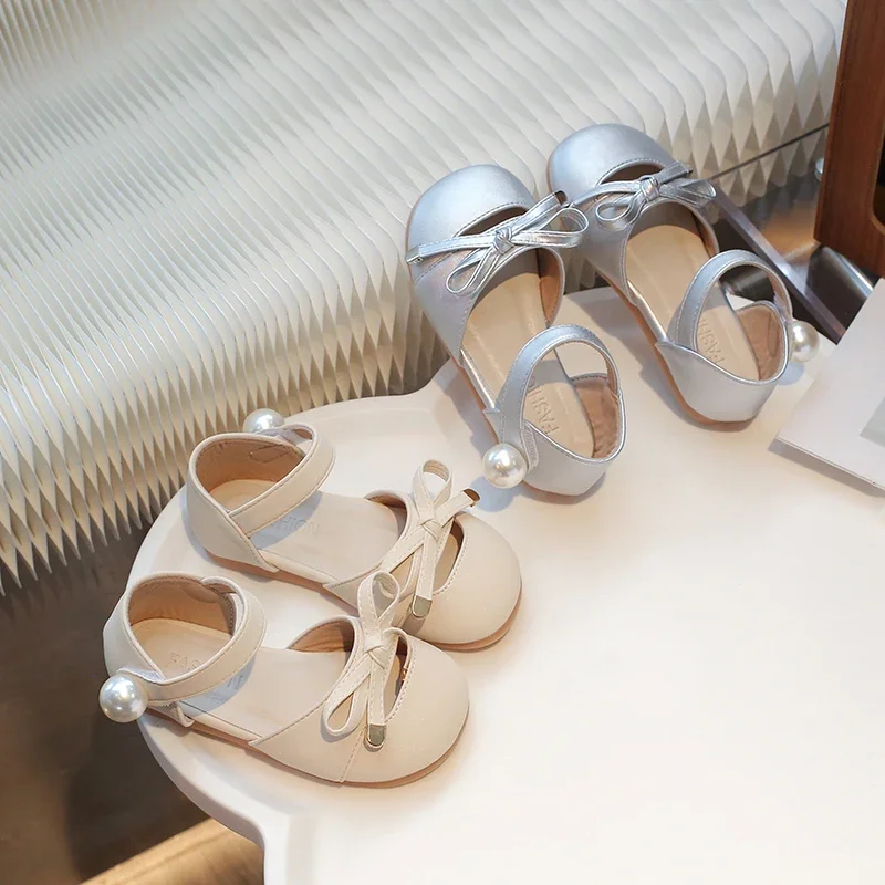 Children Leather Shoes for Girls 2024 Autumn New Fashon Korean Style Princess Sweet Bowtie Soft Bottom Chic Anti-slippery Shoes
Children Leather Shoes for Girls 2024 Autumn New Fashon Korean Style Princess Sweet Bowtie Soft Bottom Chic Anti-slippery Shoes