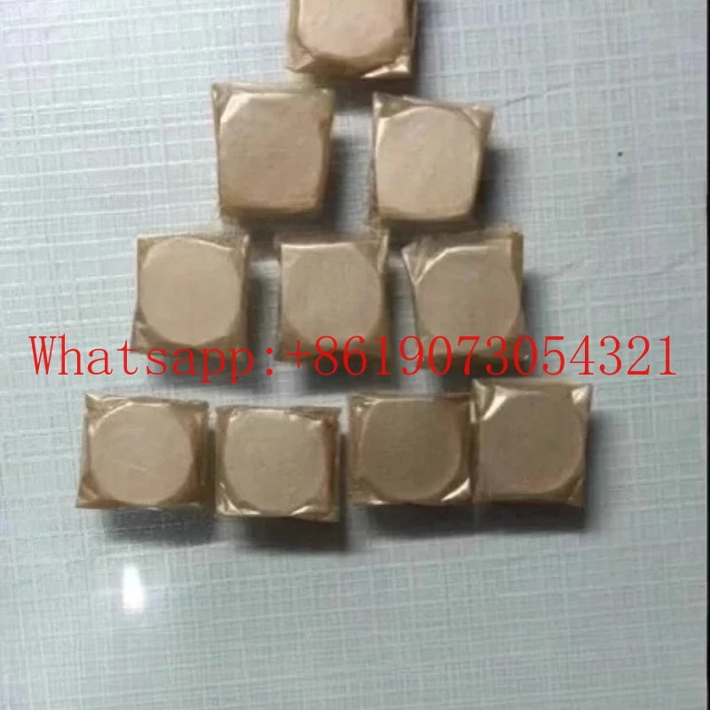 Аксессуары для лазерного сварочного аппарата, линза с полным обратным полуреверсом, выход 20x5, кварц, 180-400 Вт, специальное проникновение 
Аксессуары для лазерного сварочного аппарата, линза с полным обратным полуреверсом, выход 20x5, кварц, 180-400 Вт, специальное проникновение