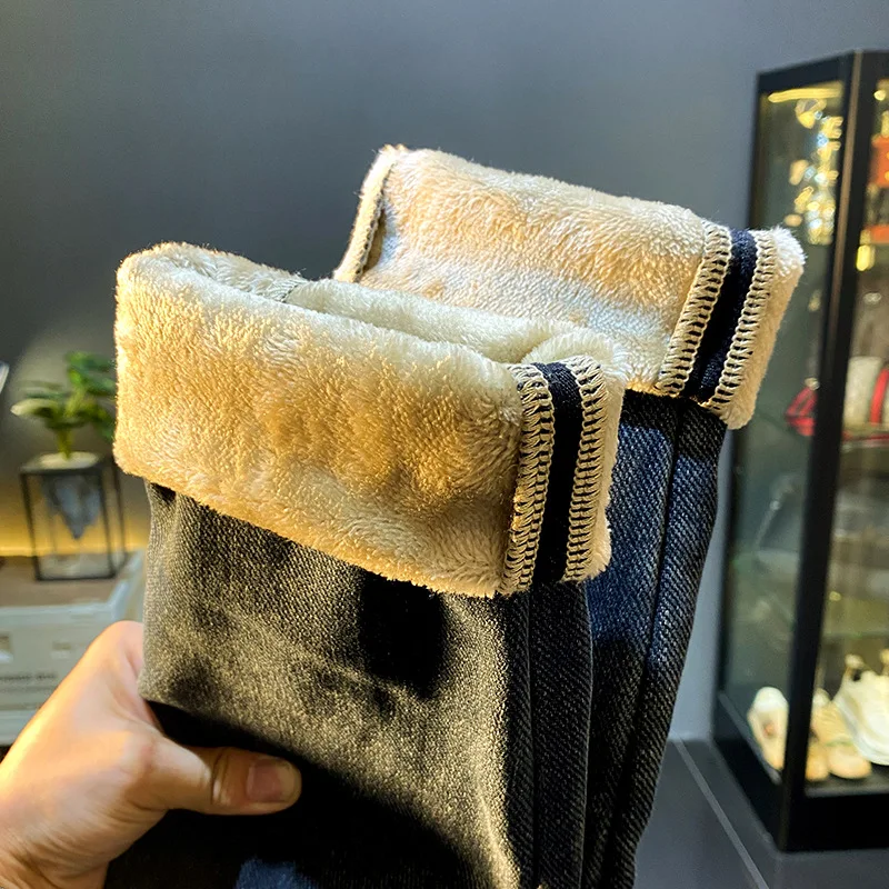 Winter Fleece-lined Thick Jeans Men 2024 New Straight Thermal Slim Fit Skinny Casual Denim Cold-Resistant Long Pants
Winter Fleece-lined Thick Jeans Men 2024 New Straight Thermal Slim Fit Skinny Casual Denim Cold-Resistant Long Pants