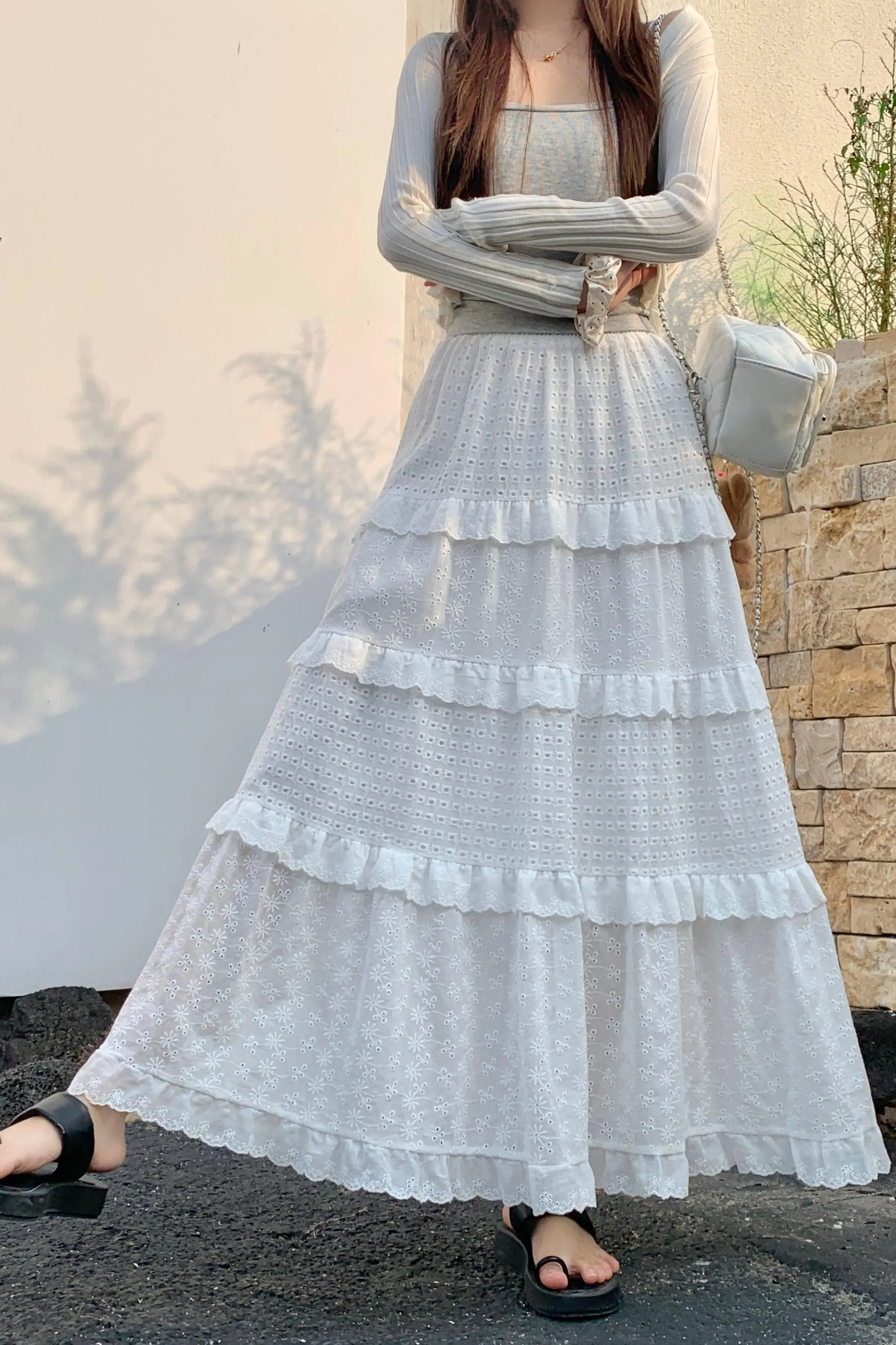 White Sweet Lace Crochet High Waist Thin Cake Skirt Long A-shaped Skirt Streetwear Party
White Sweet Lace Crochet High Waist Thin Cake Skirt Long A-shaped Skirt Streetwear Party