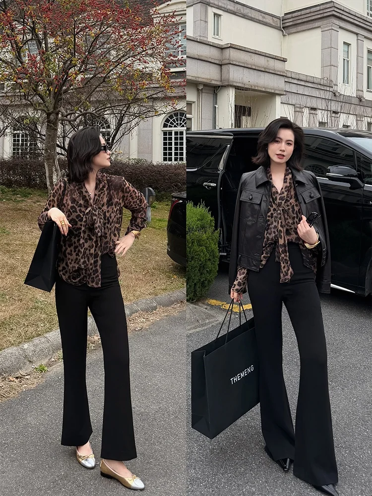the Meng Black Slimming Bell Bottom Casual Pants Women's Micro Flared Commute Spring Fashion Elegant Casual Trousers
the Meng Black Slimming Bell Bottom Casual Pants Women's Micro Flared Commute Spring Fashion Elegant Casual Trousers