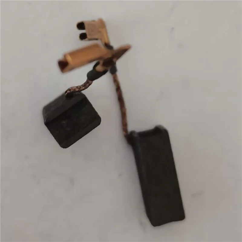 B28C-100 Pcs Carbon Brush For N183725 DWE4057 DWE4056 DWE4051 DWE4050 DWE4157 DWE4884
B28C-100 Pcs Carbon Brush For N183725 DWE4057 DWE4056 DWE4051 DWE4050 DWE4157 DWE4884