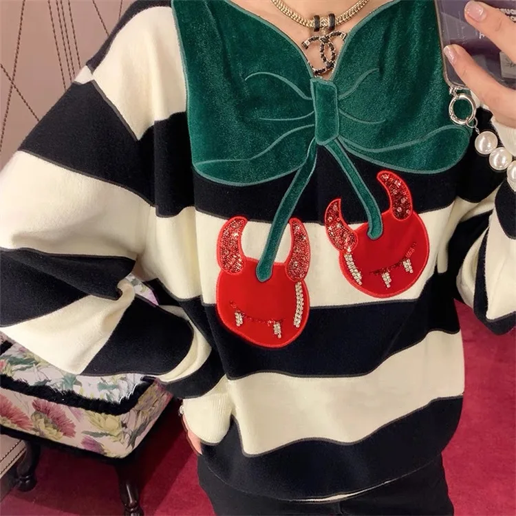 Fall Winter New Women's Loose Long Sleeve Sweatshirt Knitted Dress Cherry Embroidery Stripe Pattern Overhead Style Comfortable
Fall Winter New Women's Loose Long Sleeve Sweatshirt Knitted Dress Cherry Embroidery Stripe Pattern Overhead Style Comfortable