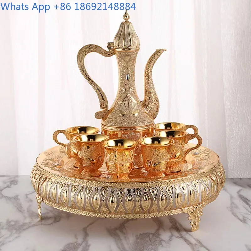 Liquor Cup Set Creative Home Wine Set Small Cup European Style Metal Wine Pot Wine Divider High-end Ornament Gift
Liquor Cup Set Creative Home Wine Set Small Cup European Style Metal Wine Pot Wine Divider High-end Ornament Gift